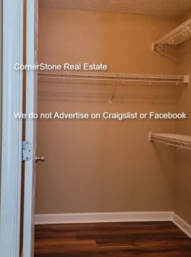 1810 Balmoral Dr — Photo 9