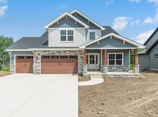 142 E Serenity Ln, Schererville, IN 46375