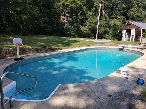 inground pool