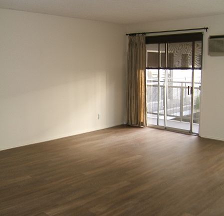 4th image of 1950 Pelham Ave APT 6