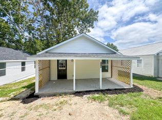 115 M T Holt Ave, Brookneal, VA 24528
