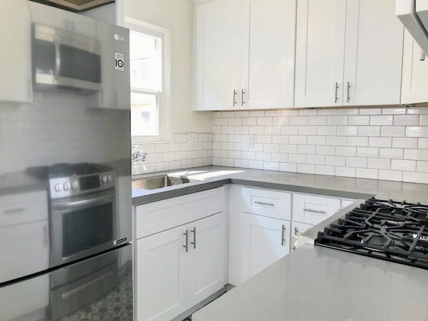 Unit on 32nd — Photo 4