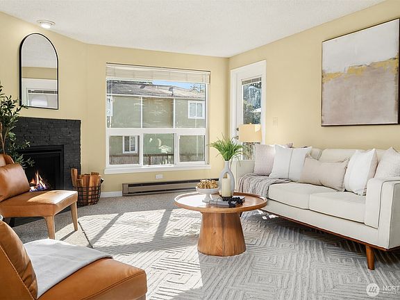5th image of 9416 1st Avenue NE #312