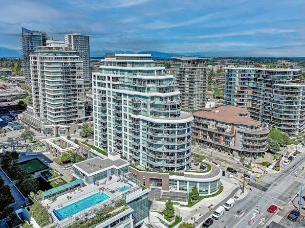 1441 Johnston Rd #1302, White Rock, BC V4B 3Z7