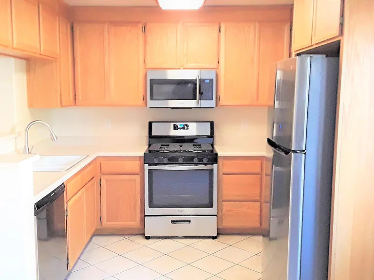 3540 Dunn Dr #3 — Photo 5