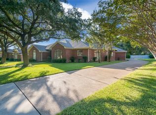 9508 Yellow Stone Rd, Woodway, TX 76712