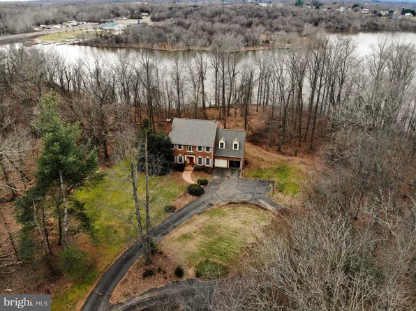 770 Zeuswyn Dr, Culpeper, VA 22701