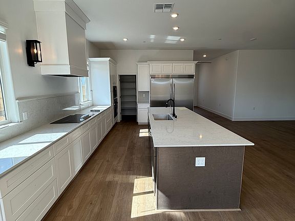 5th image of 8431 Windsong Ave