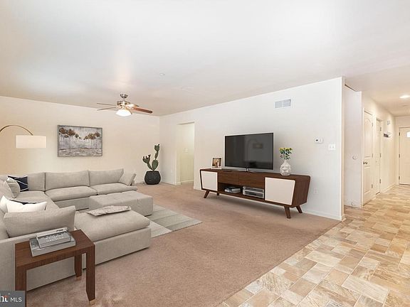 3rd image of 310 Park Ave