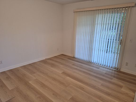 4th image of 19099 Austin Way