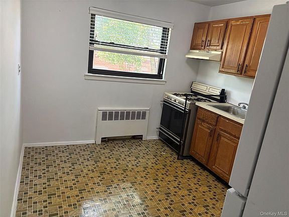 3rd image of 74-81 220th Street #2