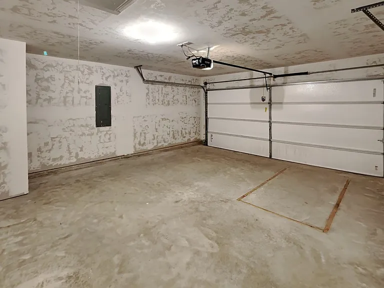 2932 Firefly Dr — Photo 17