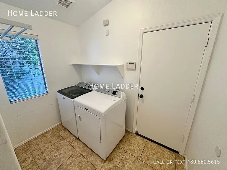 10518 E Star Of The Desert Dr — Photo 18