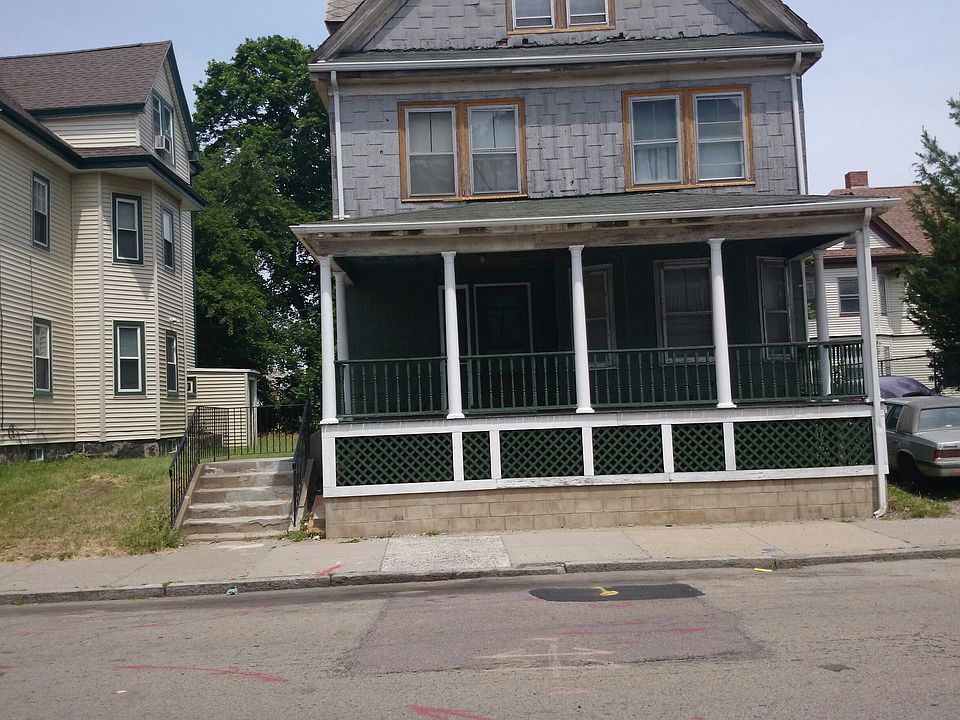2nd image of 153 Woodrow Ave
