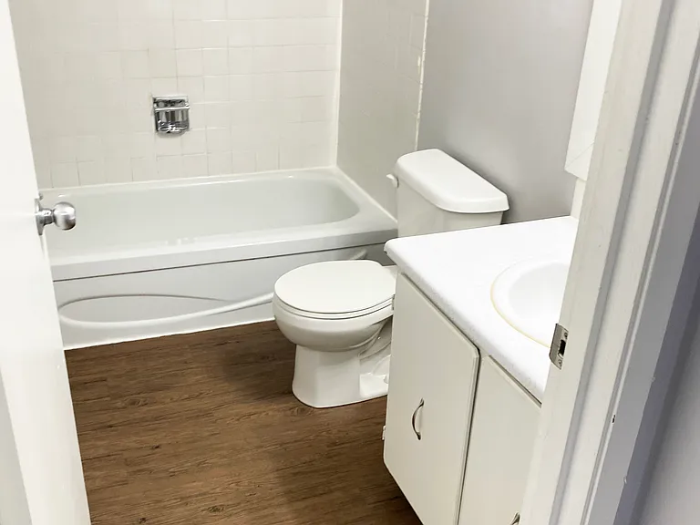 4 Nixon St — Photo 13