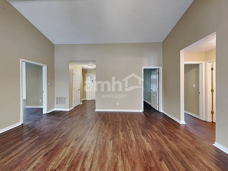138 Bumblebee Ct — Photo 6