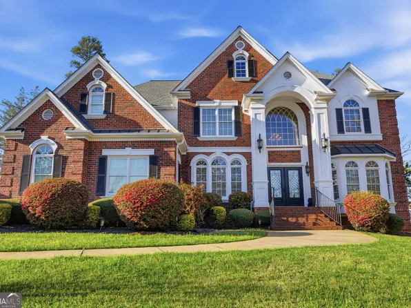 5662 Tuxedo Dr, Douglasville, GA 30135