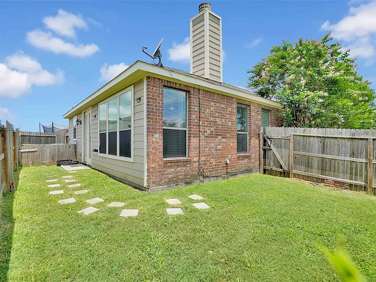 10514 Kentington Oak Dr — Photo 39