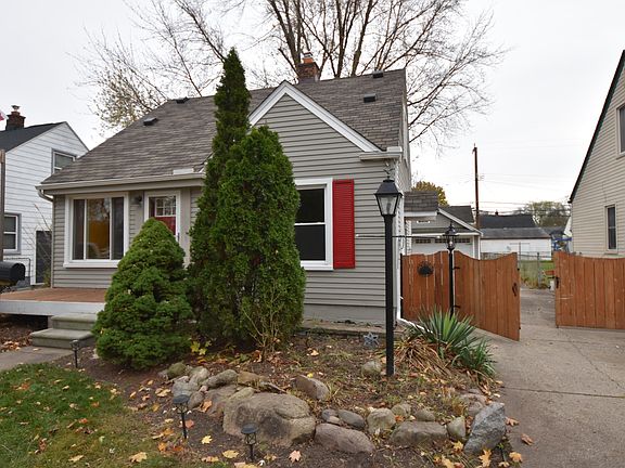 5th image of 24619 Andover Dr