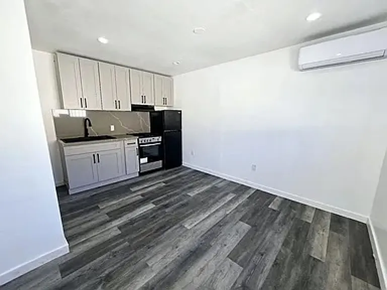 13003 Liggett St — Photo 8