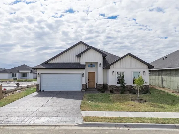 1013 Magnolia St, Mission, TX 78573