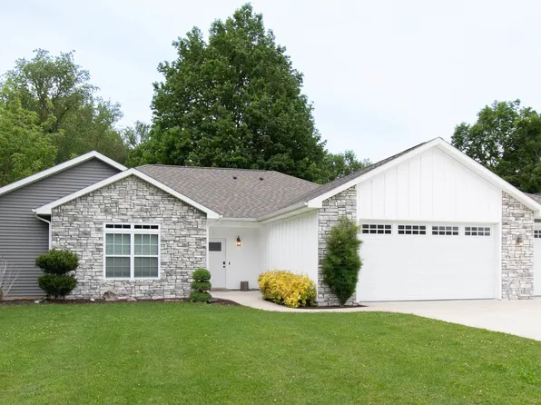 9805 Manning St, Leo, IN 46765