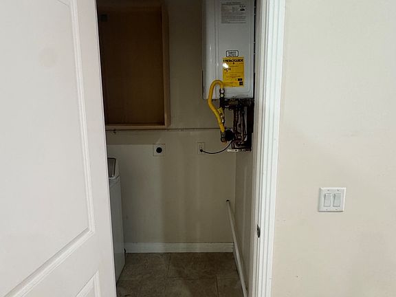 2nd image of 1295 University Ave Ste 4