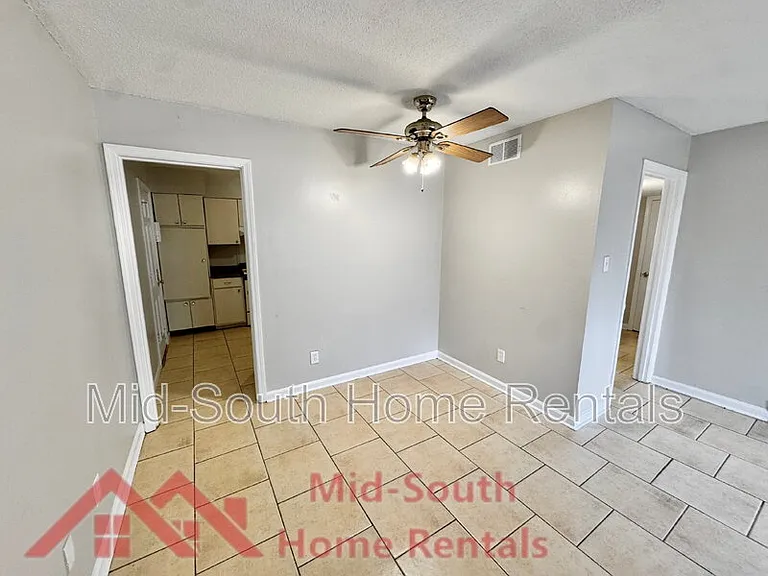 129 Stonewall St #9 — Photo 6