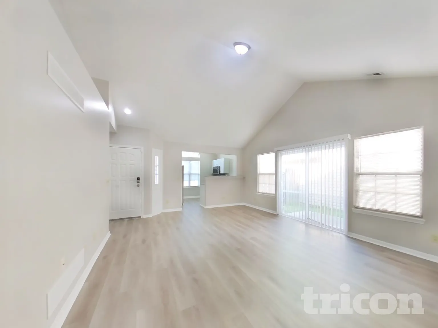4914 Marigold Lane Indianapolis IN — Photo 2