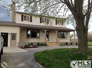 68750 Hartway Rd, Ray, MI 48096