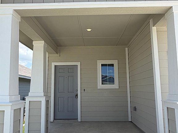 4th image of 2701 Towy Rd