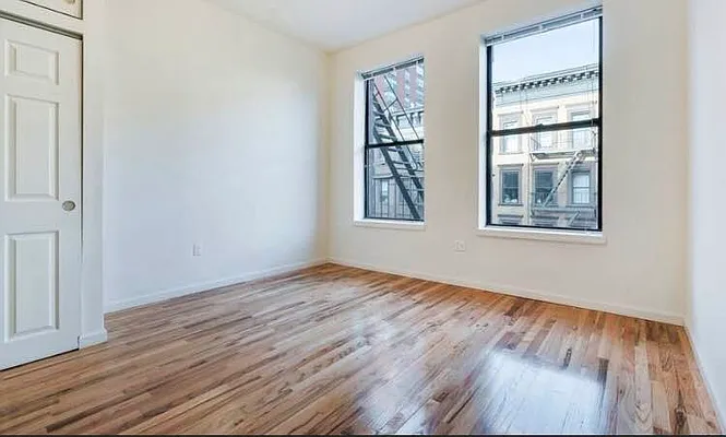 Rented by Oxford Property Group | media 9