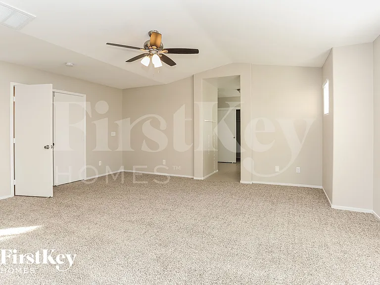 7833 Smokerise Ct — Photo 8