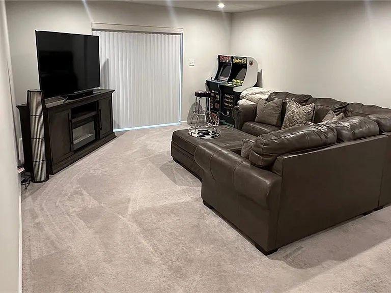 445 Greenwood Dr — Photo 27