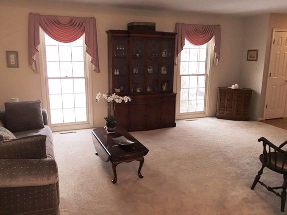 4th image of 14321 Ryan Ct