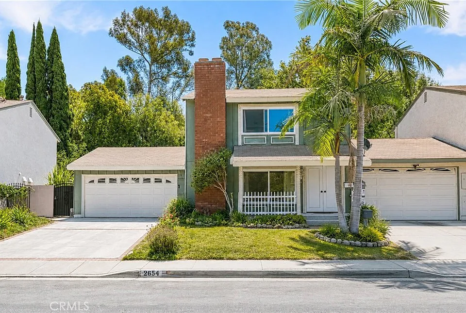 2654 Greenleaf Dr