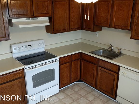 3rd image of 5503 Independence Cir