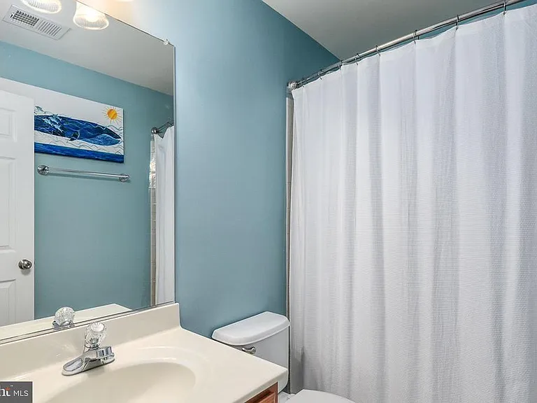 2372 Battery Hill Cir — Photo 24
