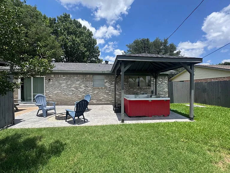 Jasmine Ln — Photo 35