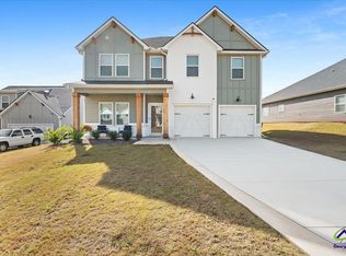 104 Red Barn Ct, Perry, GA 31069