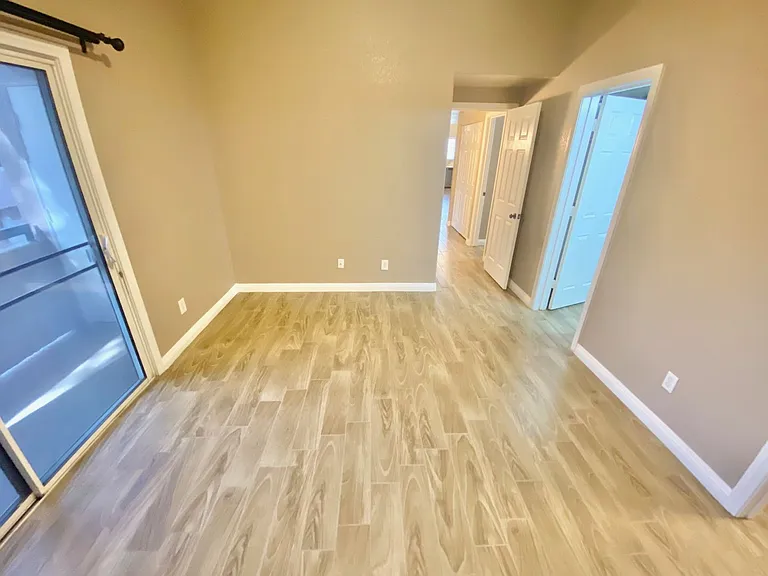 2000 Turquoise Ridge St #204 — Photo 21