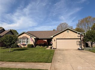 363 Winterset Dr, Englewood, OH 45322