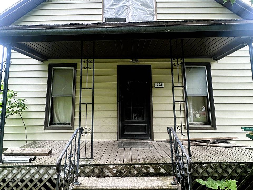 1st image of 303 N Spruce St