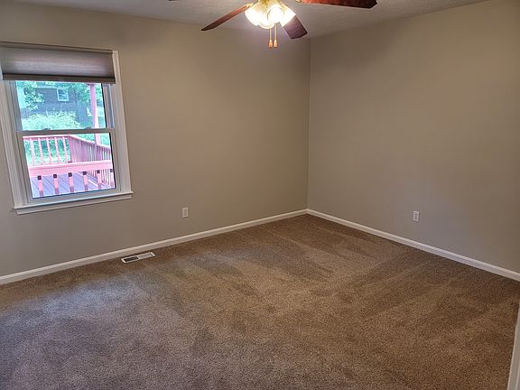 5th image of 234 Dogwood Dr