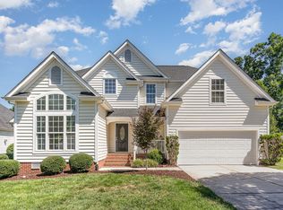 103 Equestrian Ct, Cary, NC 27513