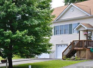 91 Red Maple Rd, Saugerties, NY 12477