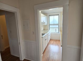 15 Sturgis St REAR 3, Worcester, MA 01605