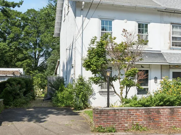 306 Highland Rd, Cheltenham, PA 19012
