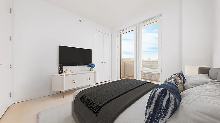 Rented by Nooklyn NYC LLC | media 63