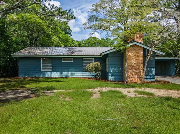 616 Prince Ave, Tifton, GA 31794